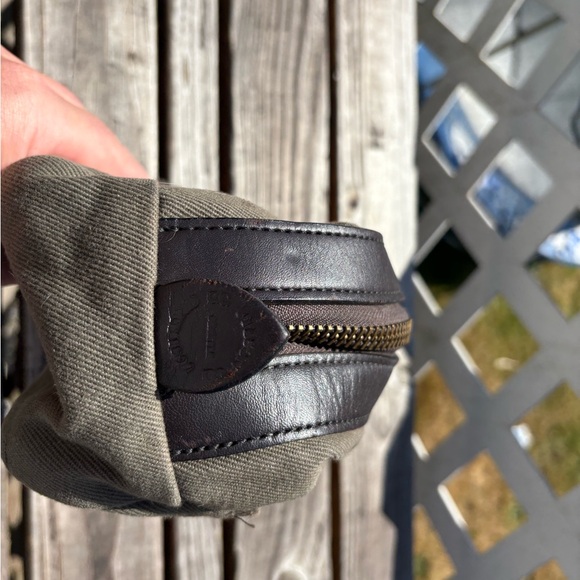 Filson rugged twill travel kit - Picture 4 of 10